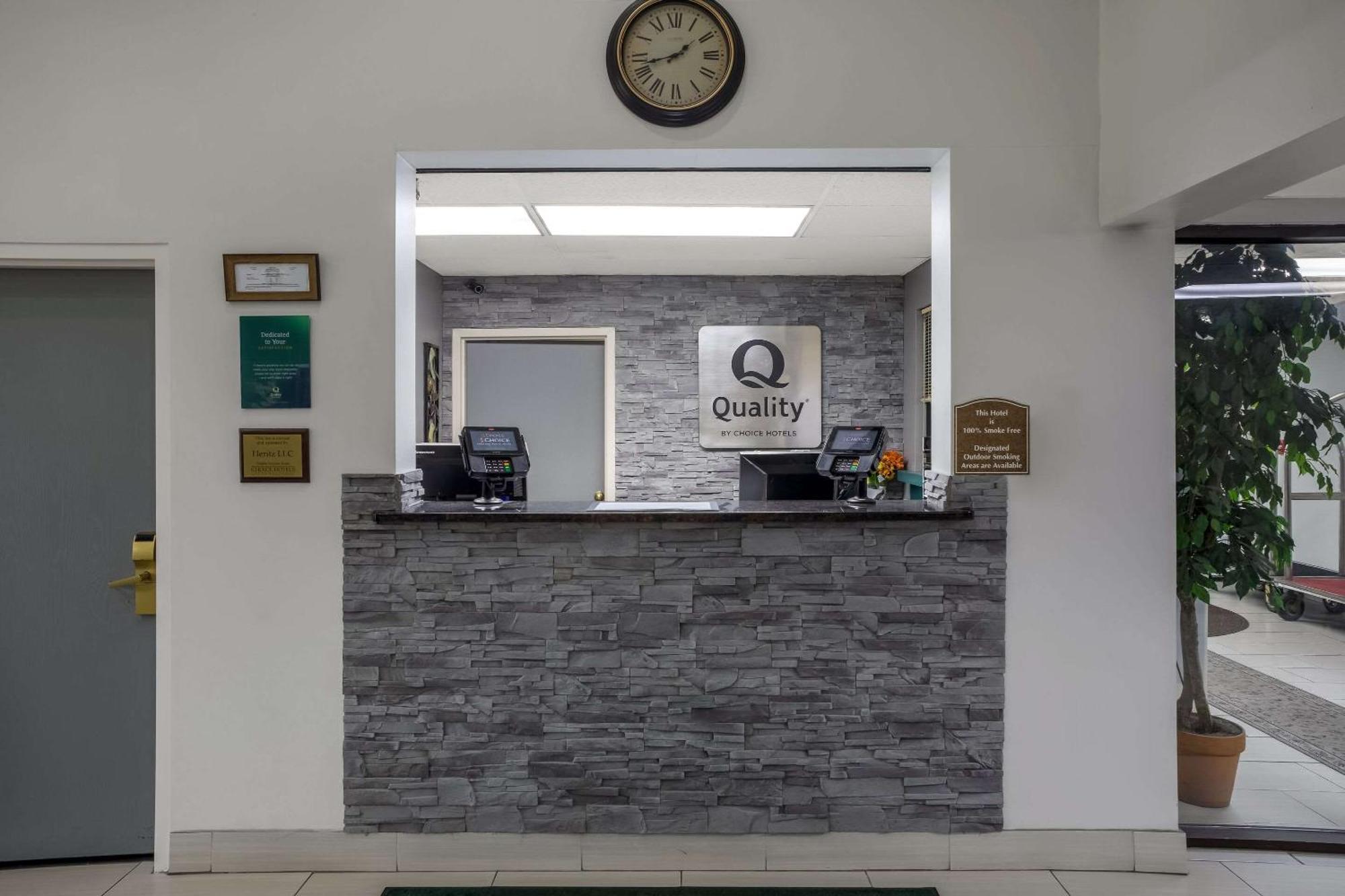 Quality Inn Toledo Extérieur photo