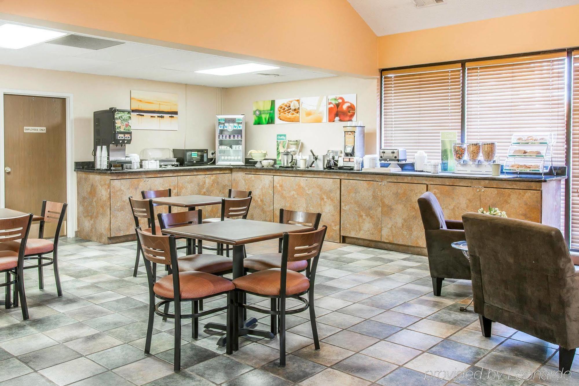 Quality Inn Toledo Extérieur photo