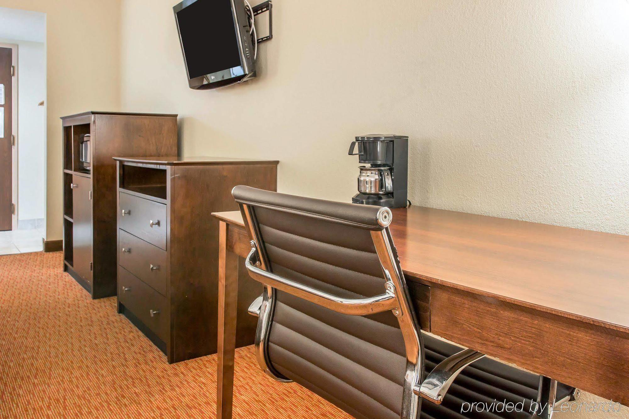 Quality Inn Toledo Extérieur photo