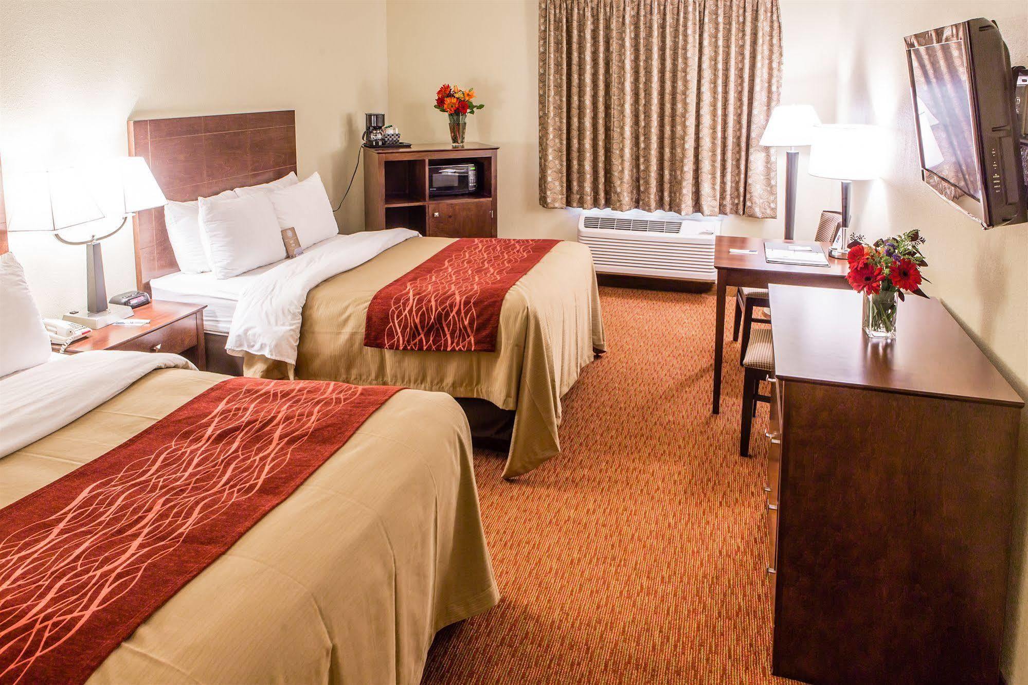 Quality Inn Toledo Extérieur photo